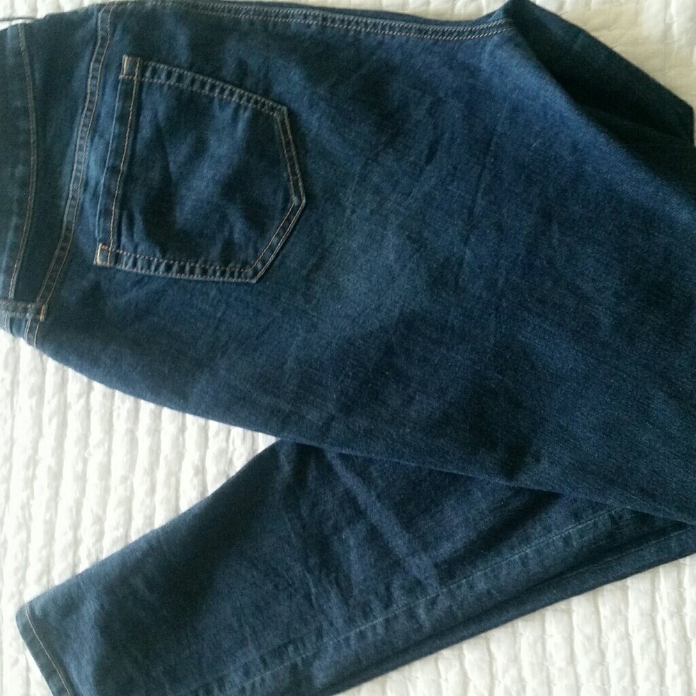 Torrid Classic 5 pocket style SKINNY Dark Wash C3